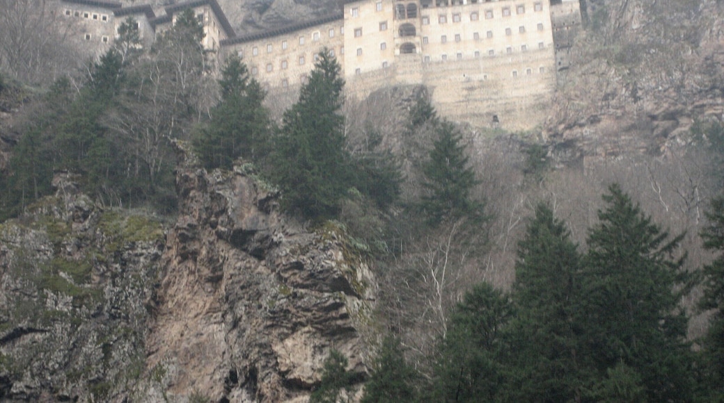 If you want to see a really cool monastery, get to the Black Sea in Turkey and along to Trabzon. Sumela monastery is a car trip out of town. You must walk the final part up to this monastery built into the cliff face in AD 386. This is one of my most favourite discoveries because it's still quite unknown. I'll post a photo of the inside next. #Trove on
#Architecture