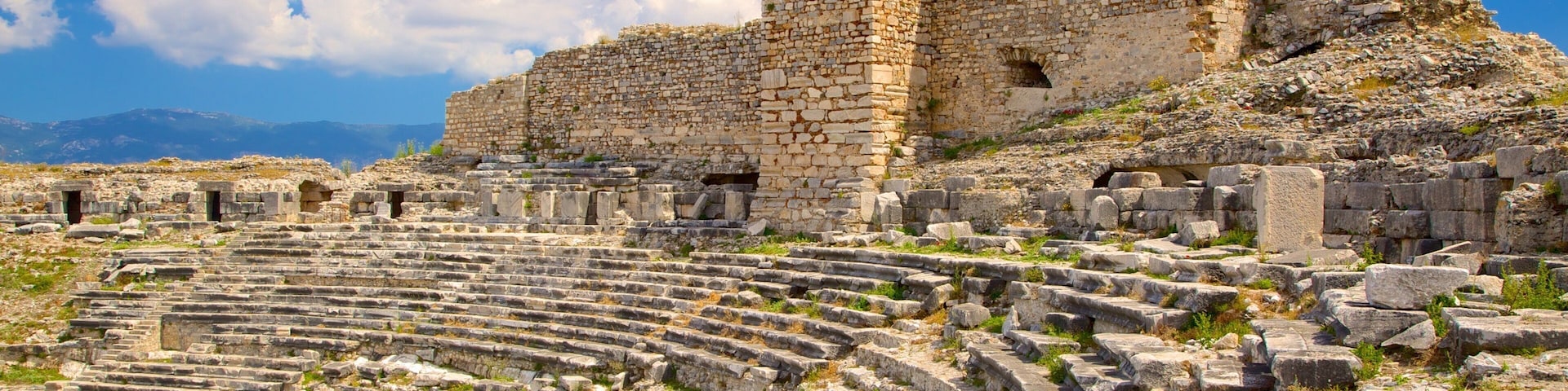 Miletus Ruins featuring building ruins