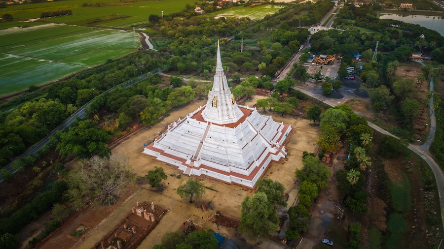 MonastĂšre Wat Phu Khao Thong