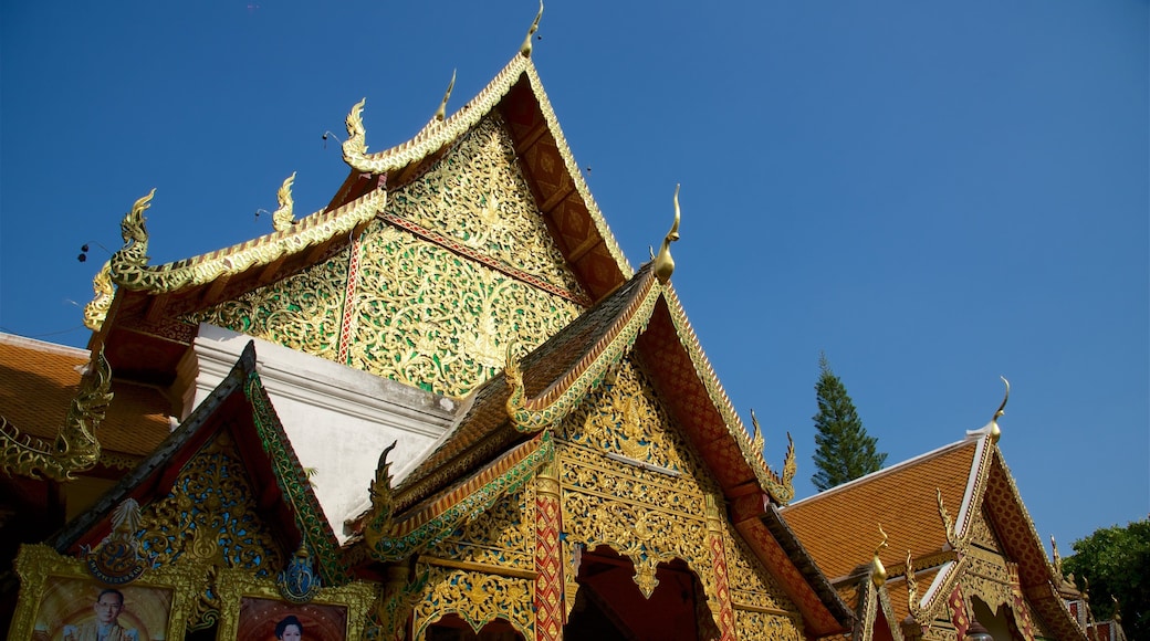 Wat Phrathat Doi Suthep som inkluderer tempel eller hellig sted