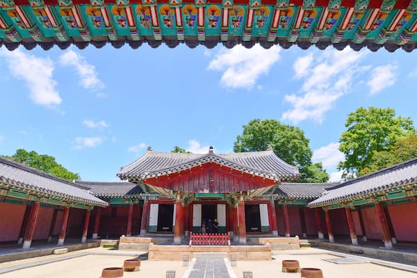 Korean treasure No.1578, Main Hall of Gyeonggijeon Shrine in Jeonj-si, Jeollabuk-do, South Korea.