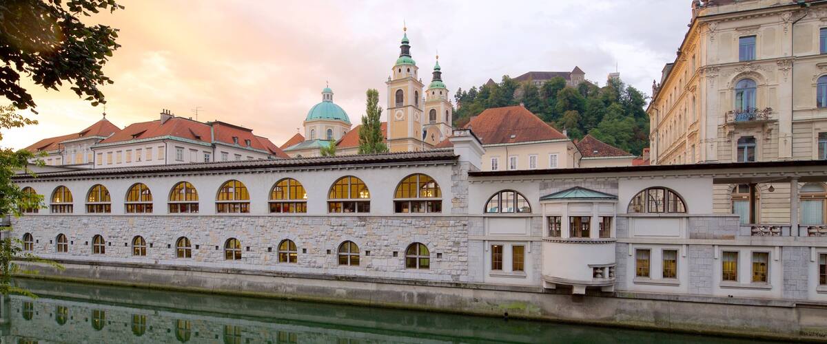 St. Nicholas Cathedral which includes a church or cathedral, heritage elements and a river or creek