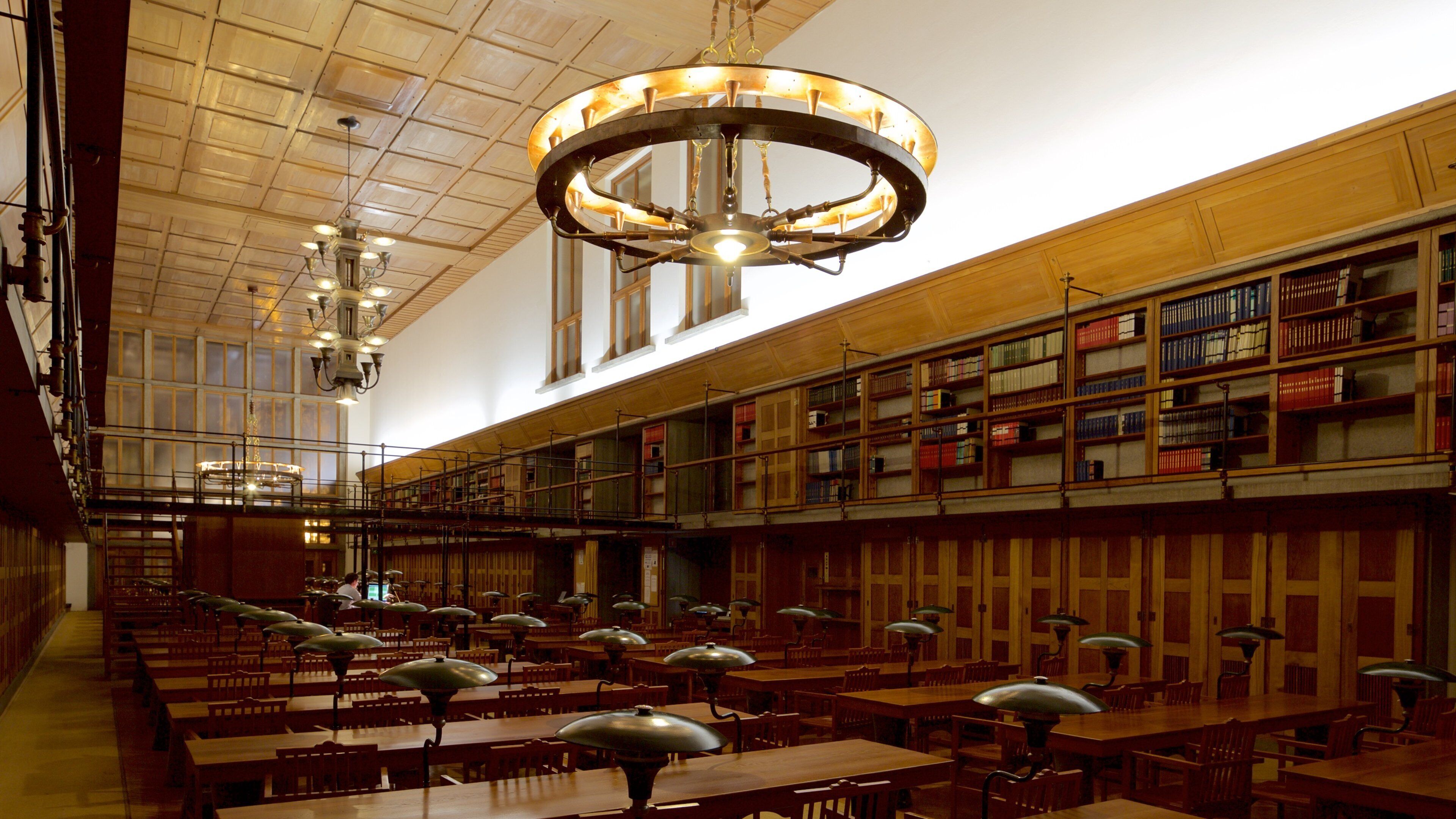 National and University Library of Slovenia mettant en vedette vues intérieures