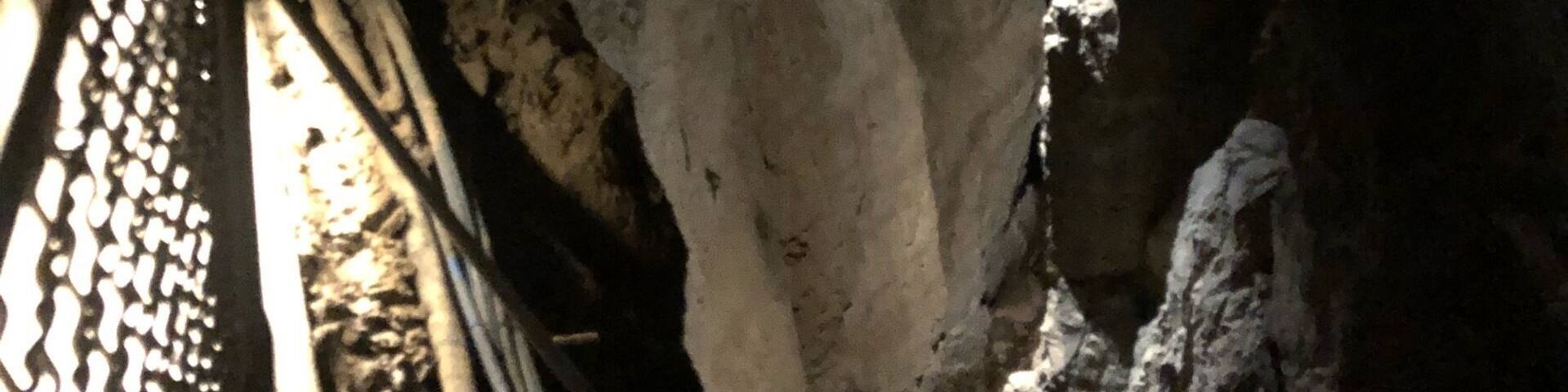 The bridge inside the cave