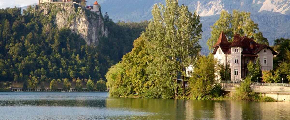 Lake Bled which includes mountains and a lake or waterhole