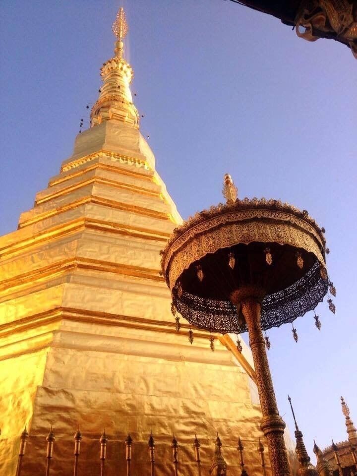 พระธาตุแช่แห้ง จ.น่าน i take this photo🇹🇭. >>Nan town is the Wat Phra That Chae Haeng, the town’s most important temple. The 14th century temple is located on a small hill East of town across the Nan river, Thailand