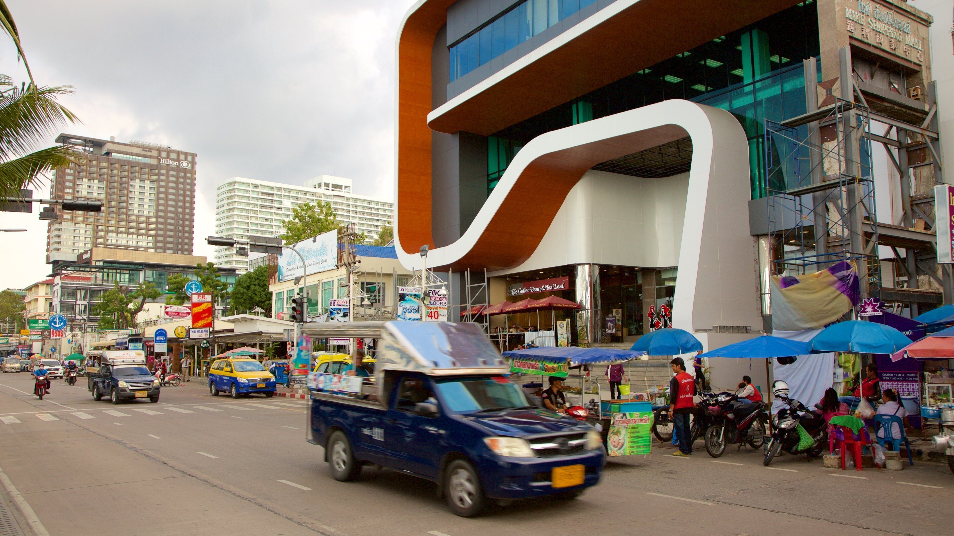 Pattaya Beach Road bevat straten