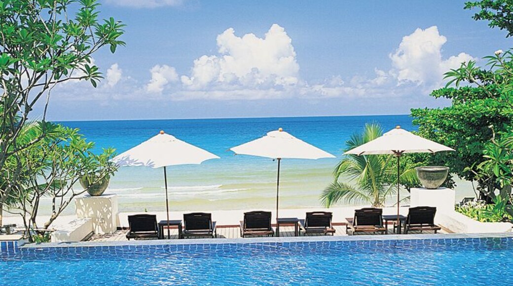 Holiday Resort, Ao Prao Beach, Koh Samet, Thailand