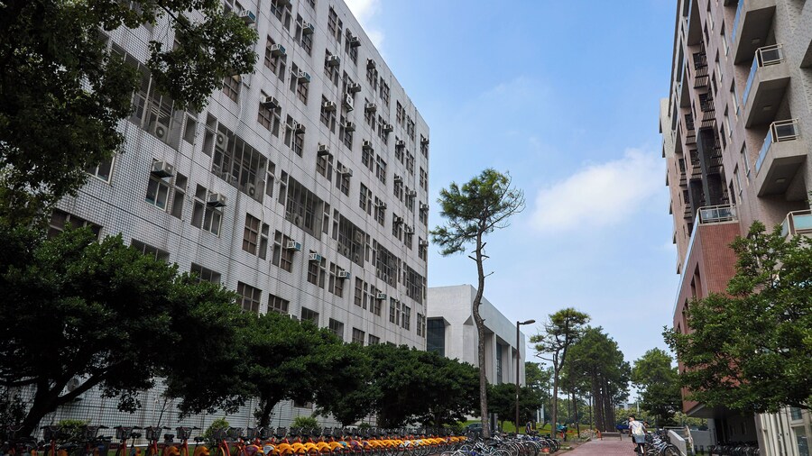Nationale Universiteit Tsing Hua