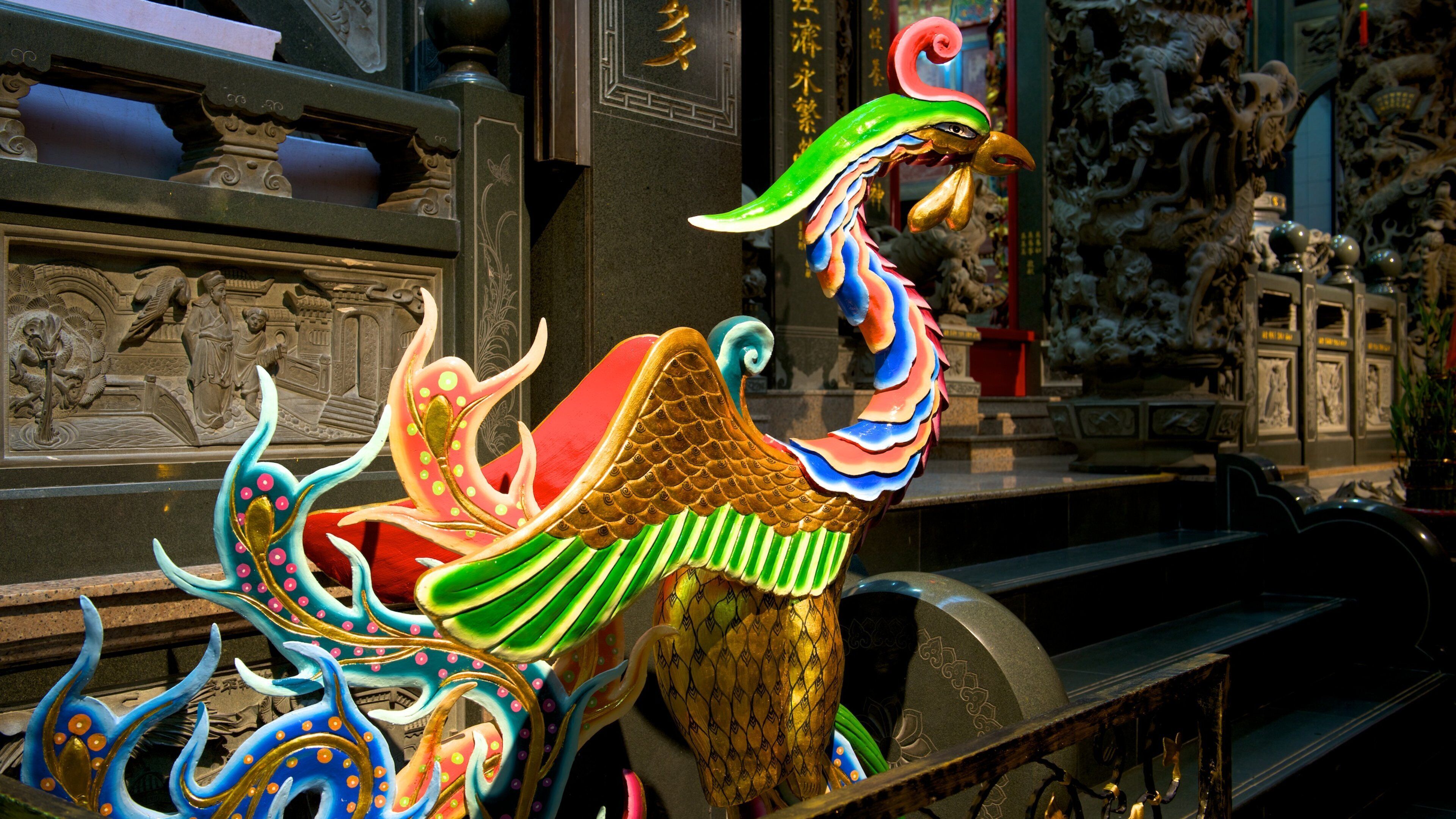 Templo de Dianji que incluye elementos patrimoniales y un templo o lugar de culto