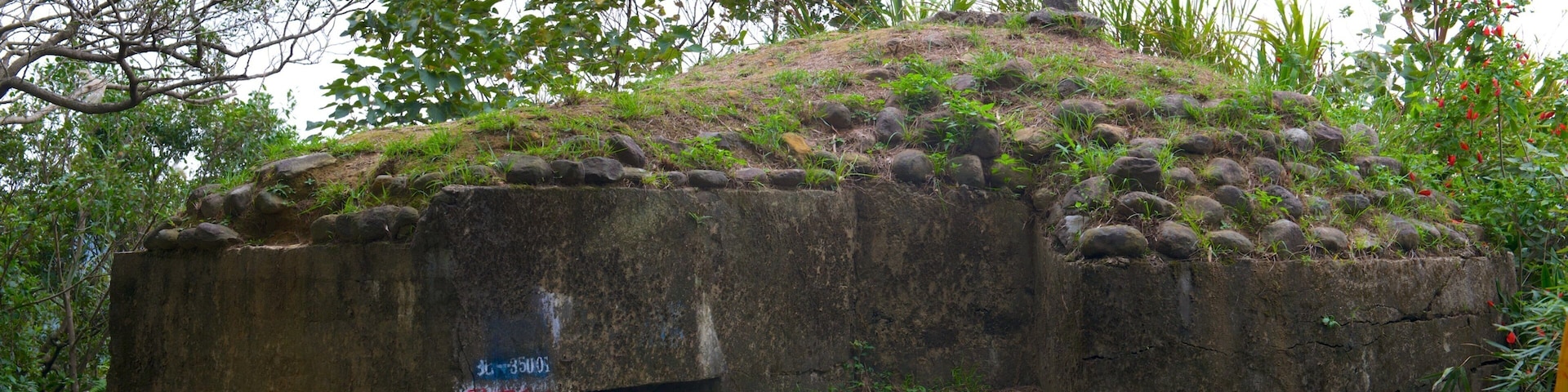Shihciouling Fort which includes heritage elements