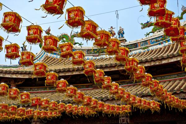 China, Taiwan, temple of Taichung, paper lantern