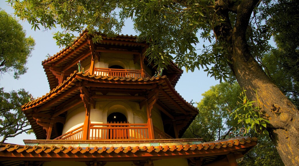 Confucius Temple featuring a temple or place of worship