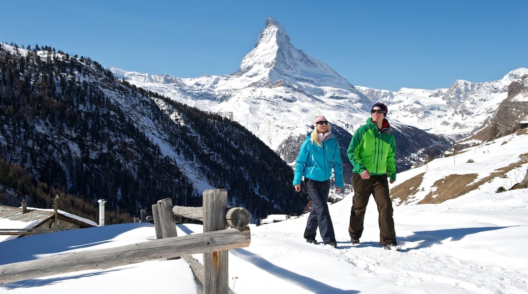 Matterhorn showing mountains, snow shoeing and snow