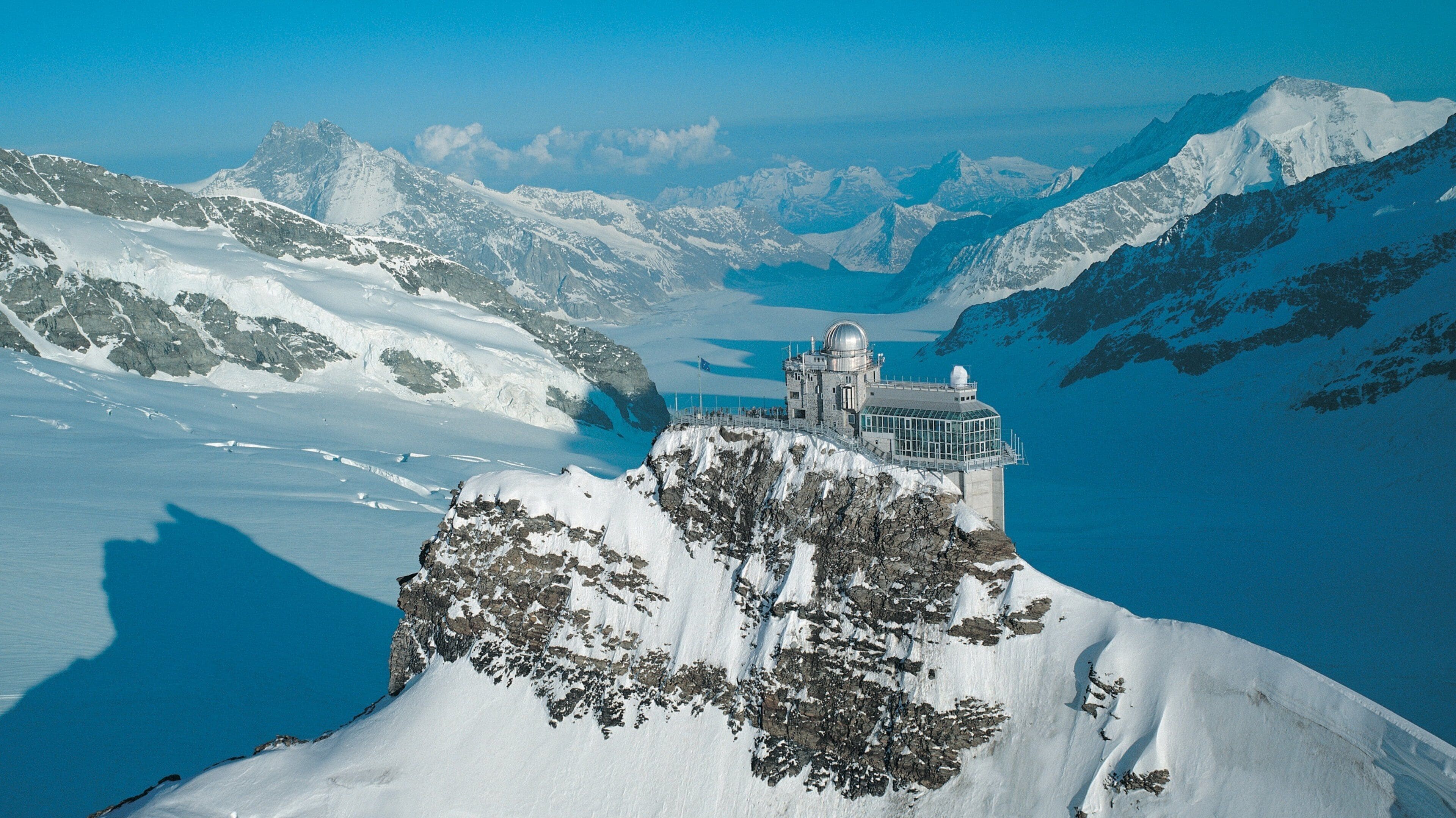 융프라우요흐 을 보여주는 천문대, 눈 과 산