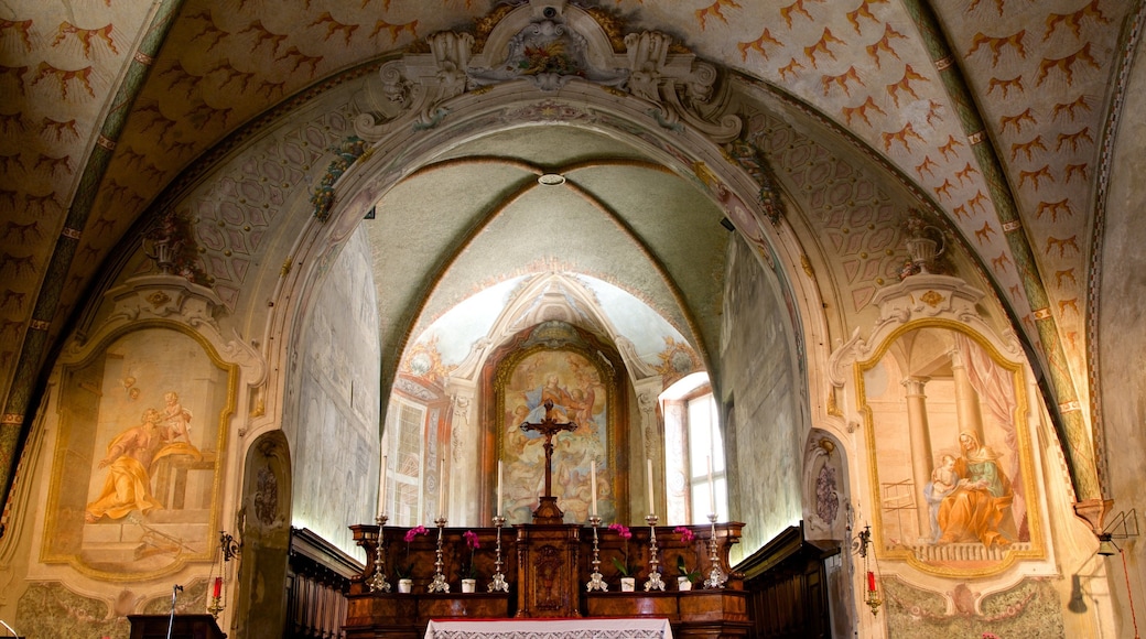 Santa Maria degli Angeli showing a church or cathedral, heritage elements and interior views