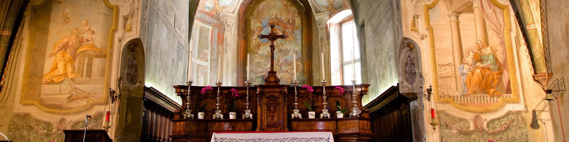 Santa Maria degli Angeli showing a church or cathedral, heritage elements and interior views