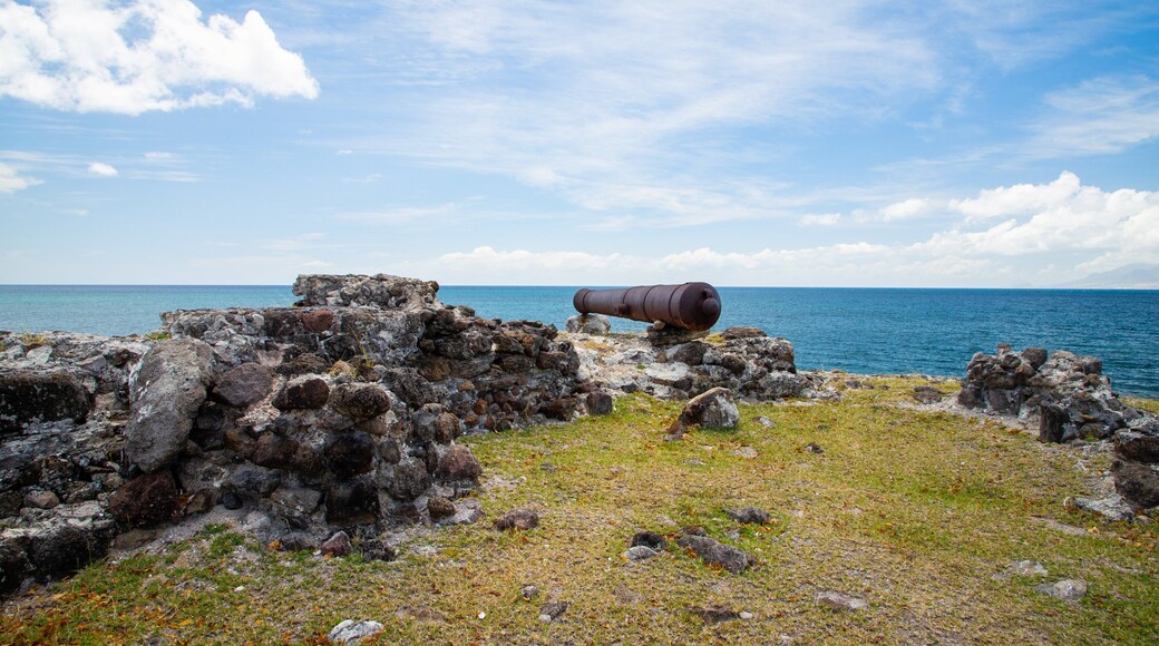 Fort Charles which includes general coastal views and heritage elements
