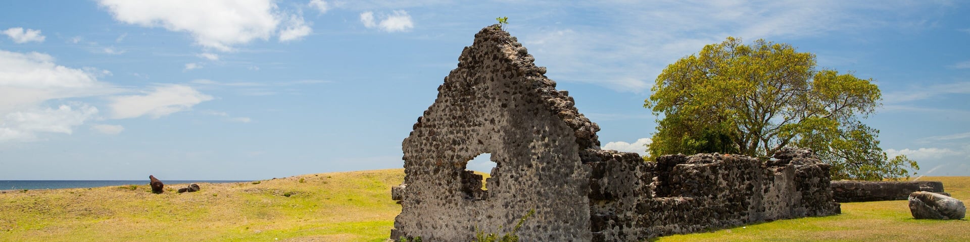 Fort Charles which includes heritage elements and building ruins