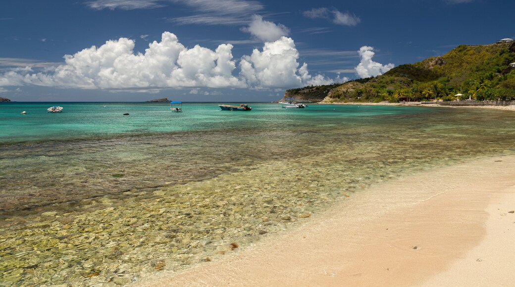 Lorient Beach showing a beach and general coastal views