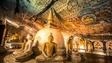 Buddha statues in Dambulla Cave Temple, Srilanka
