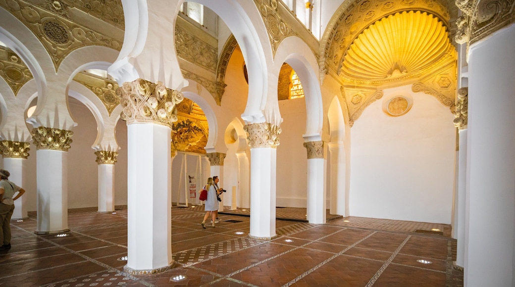 Synagogue of Saint Mary the White featuring heritage elements and interior views