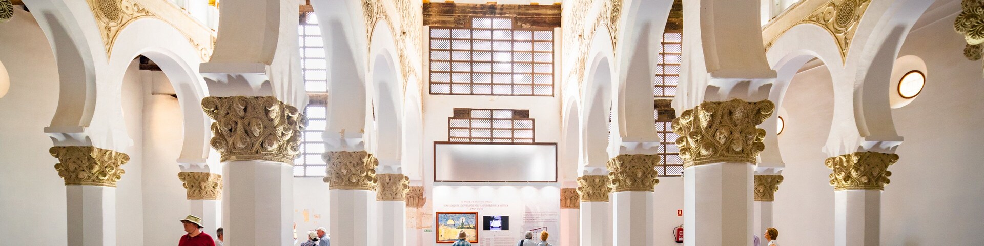 Synagogue of Saint Mary the White featuring interior views and heritage elements