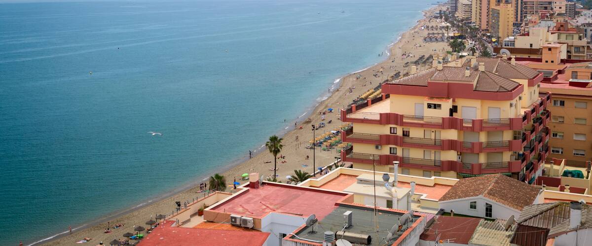Fuengirola Beach featuring general coastal views, a coastal town and landscape views