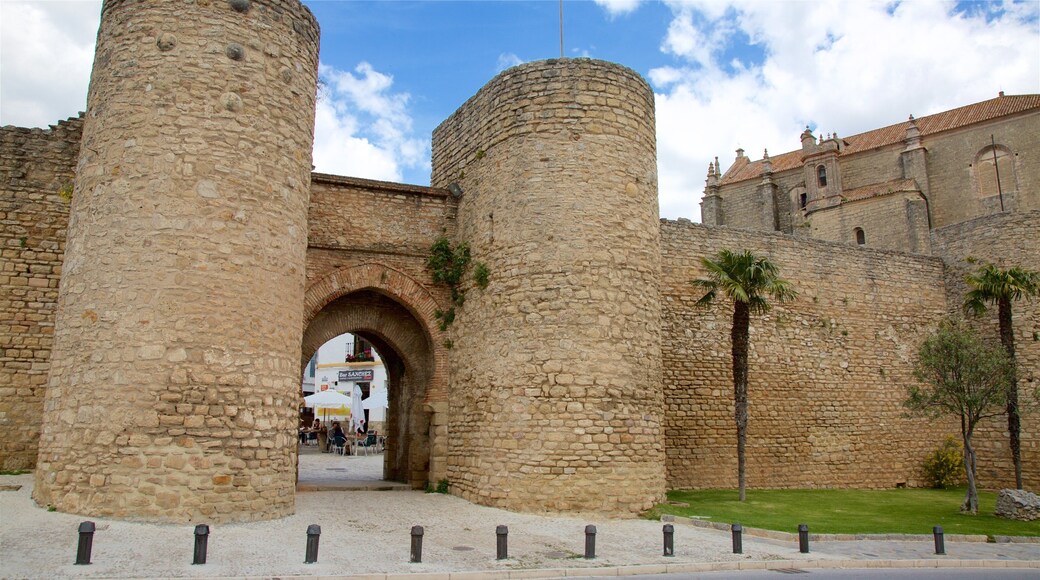 Puerta de Almocábar som viser kulturarv