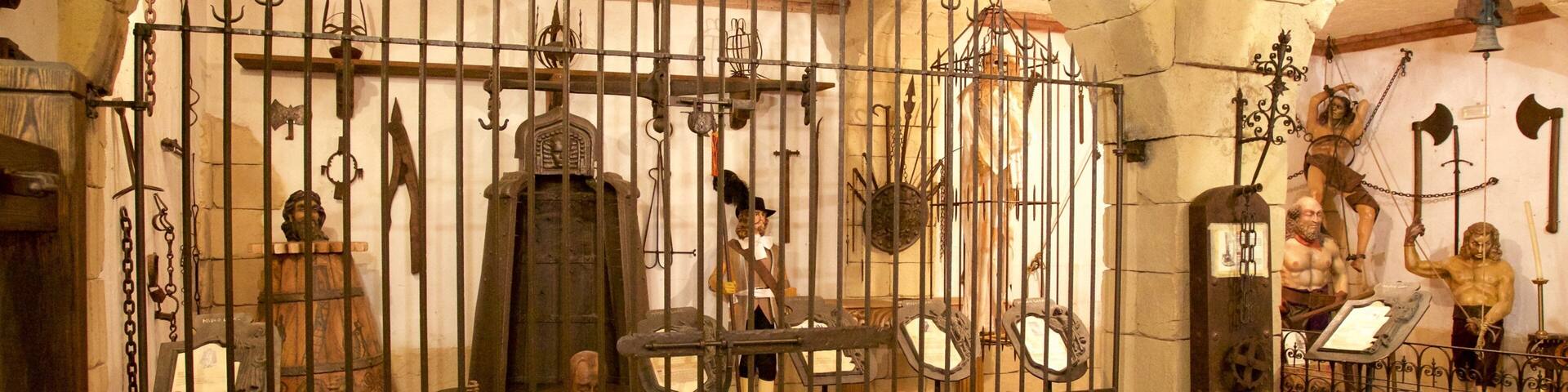 Museo Lara which includes interior views