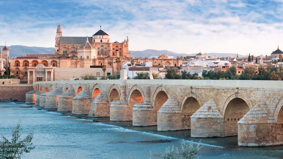Roman Bridge and Guadalquivir river, Great Mosque, Cordoba, Spai