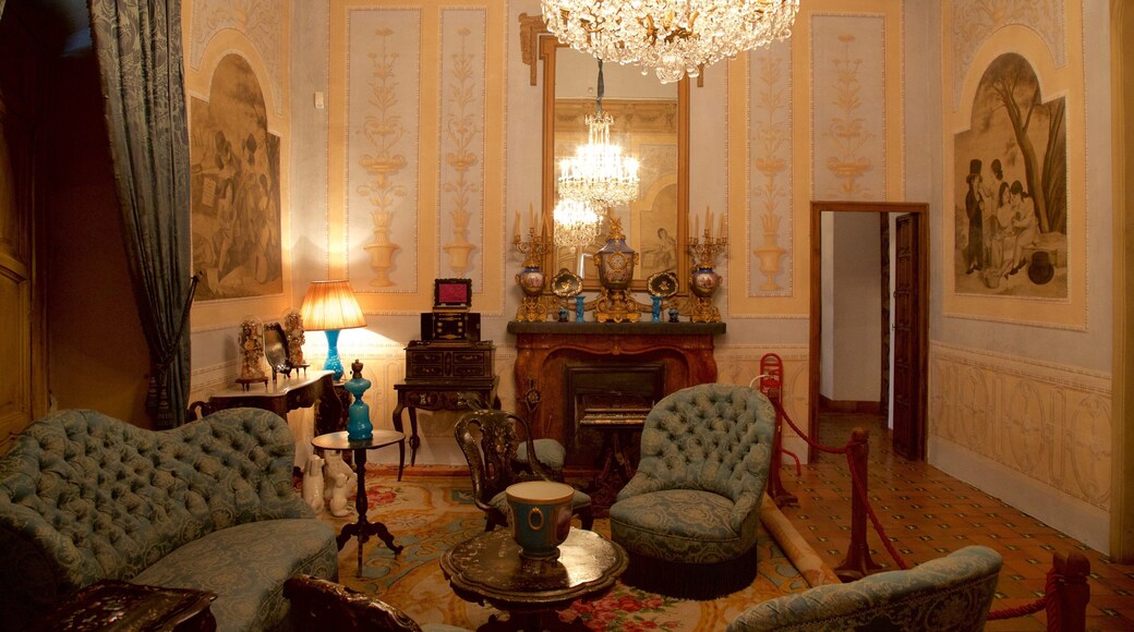 Palacio del Marques de Viana og byder på kulturarvsgenstande, interiør og historiske bygningsværker