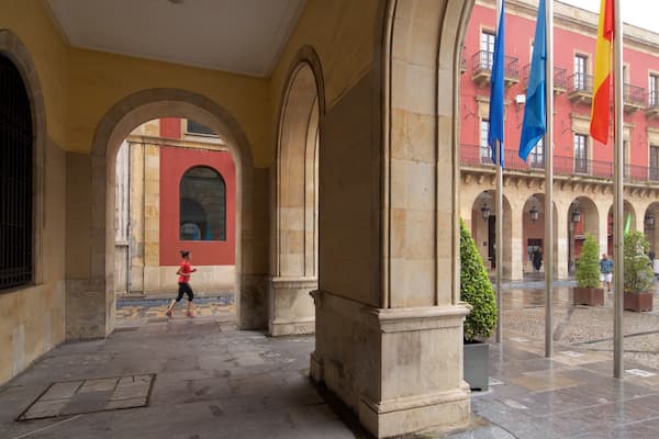 Place principale mettant en vedette patrimoine historique