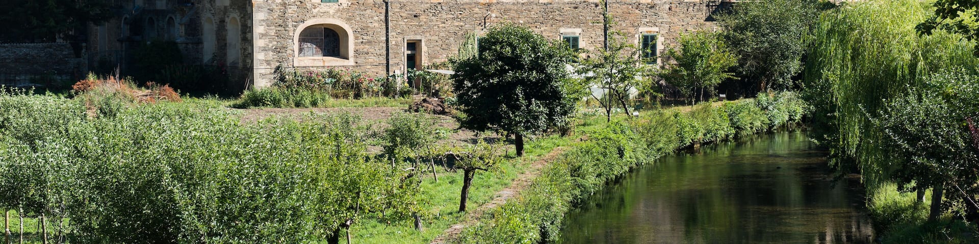 Monastery of Samos, an important monastery and important crossing point of the journey of santiago