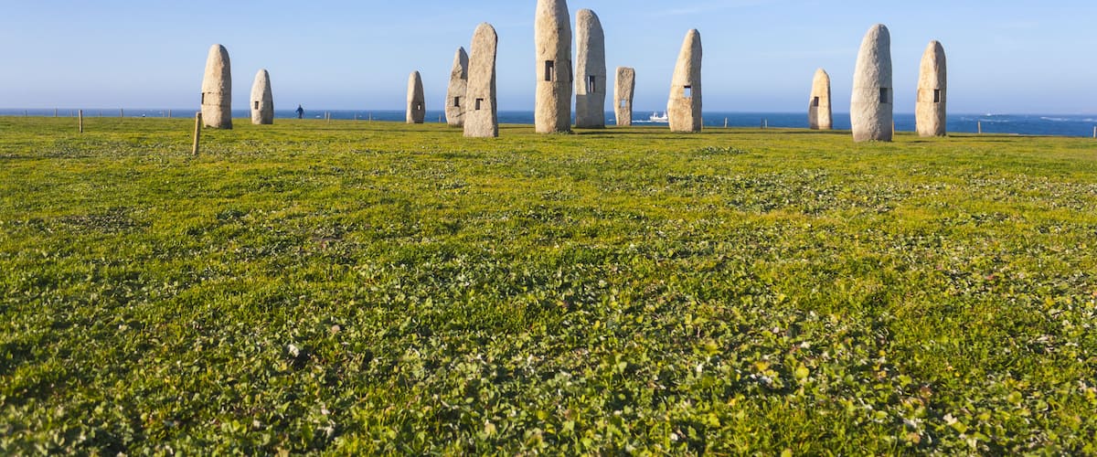 prehistoric dolmens, CoruâĂ?âĂ?âĂ?âϱa, Spain