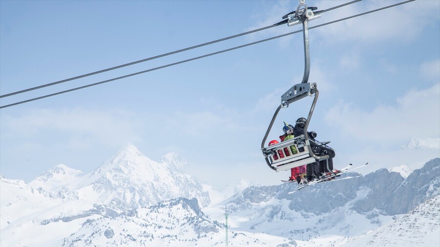 Formigal Ski Resort featuring a gondola, snow and mountains