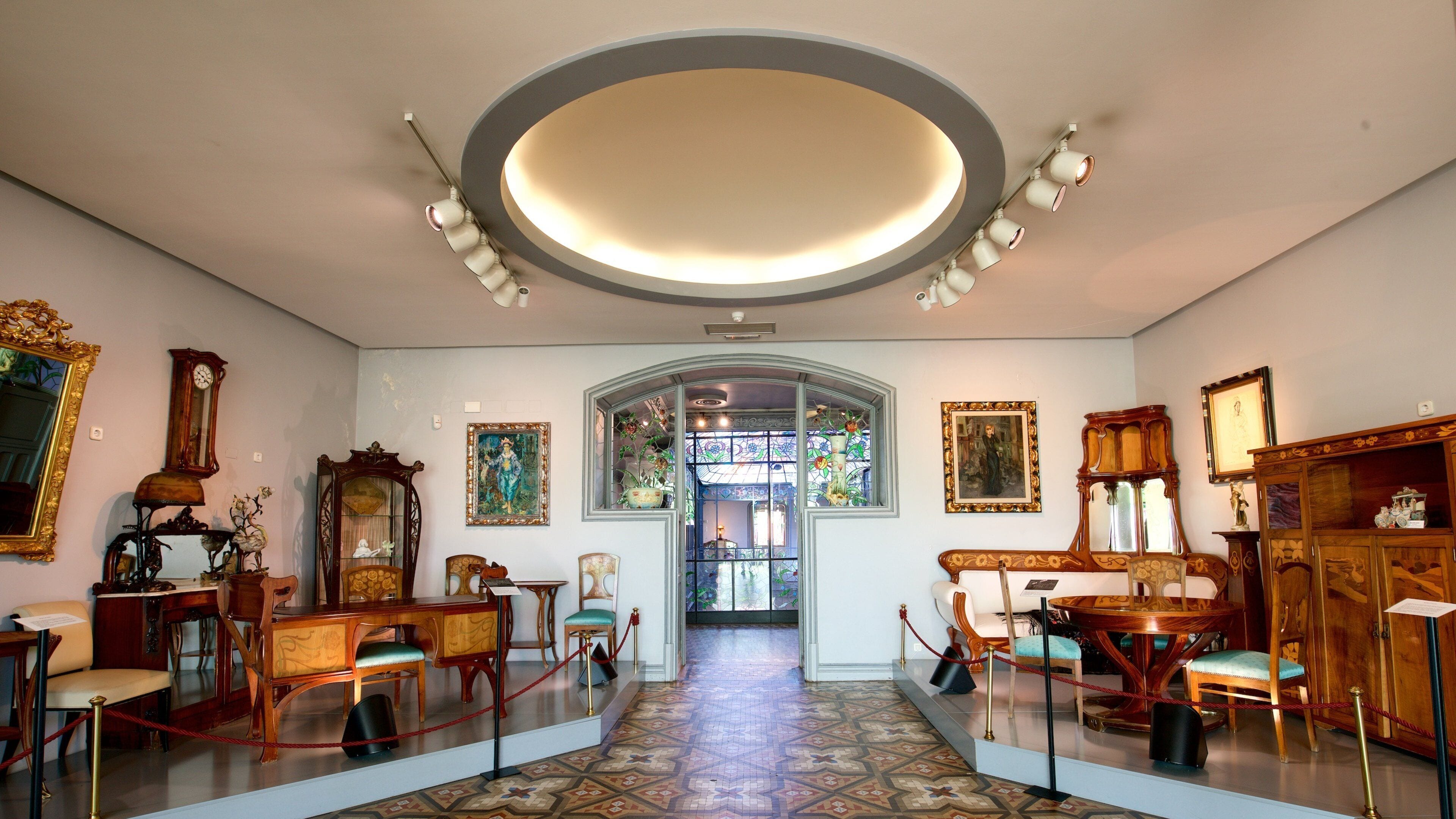 Museo de Art Nouveau y Art Déco