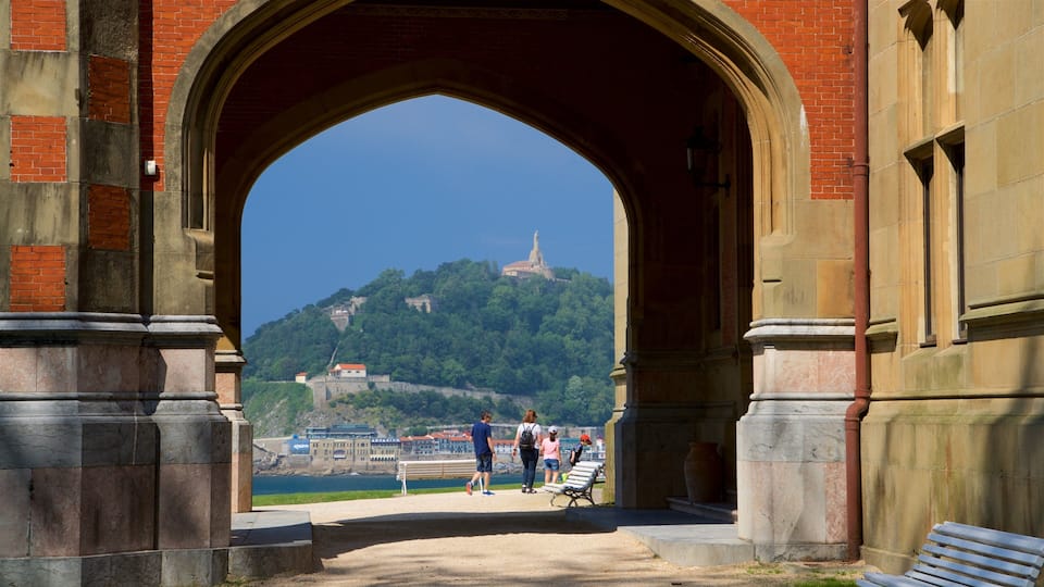 Miramar Palace which includes heritage elements as well as a family