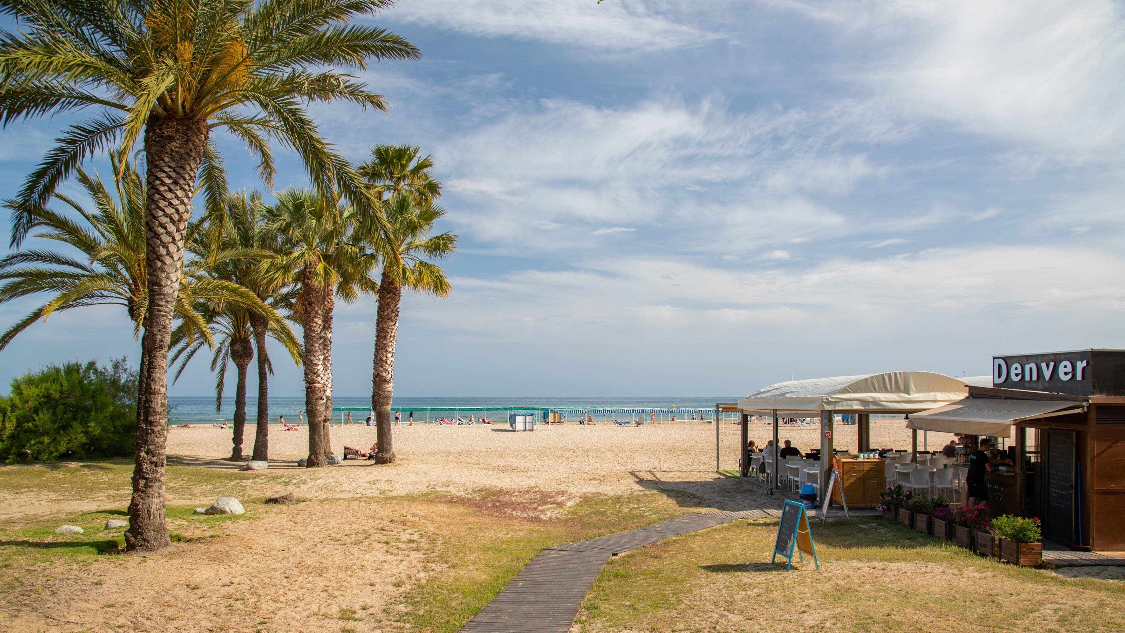 Cambrils Beach showing a sandy beach and general coastal views