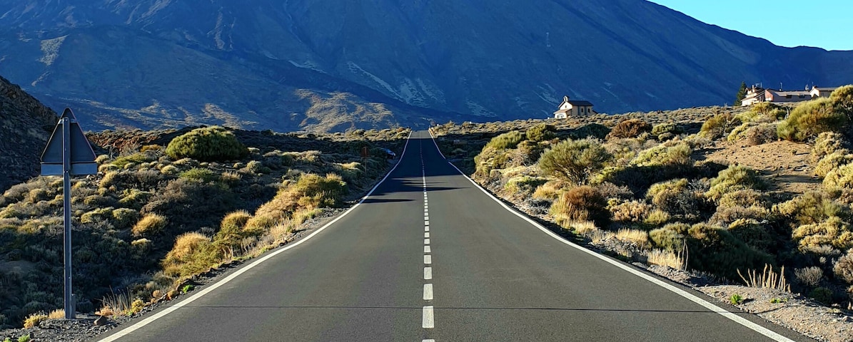 View on to the highest point of Tenerife. Great walks around their