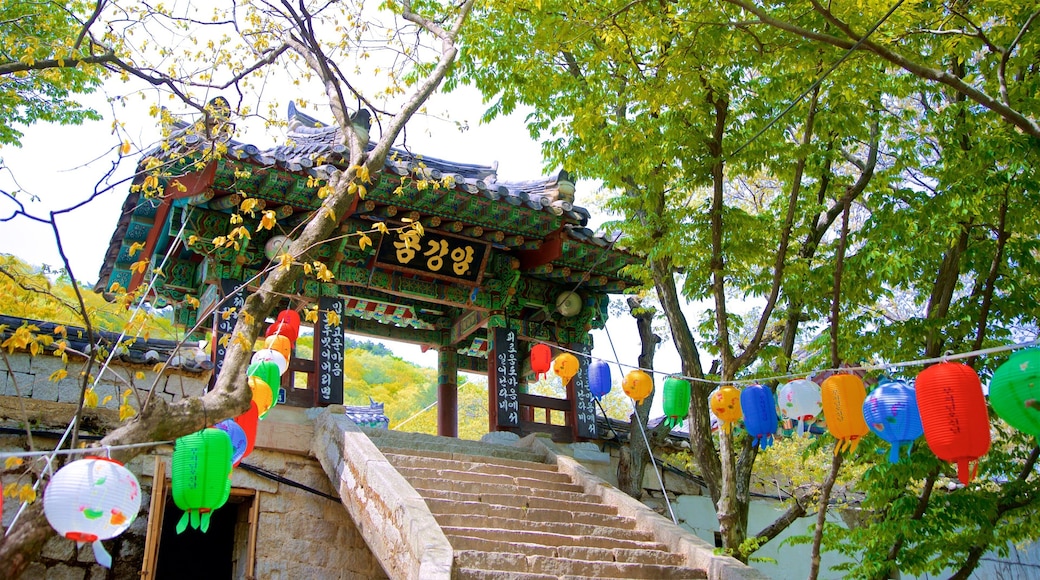 Geumjeongsan fasiliteter samt kulturarv