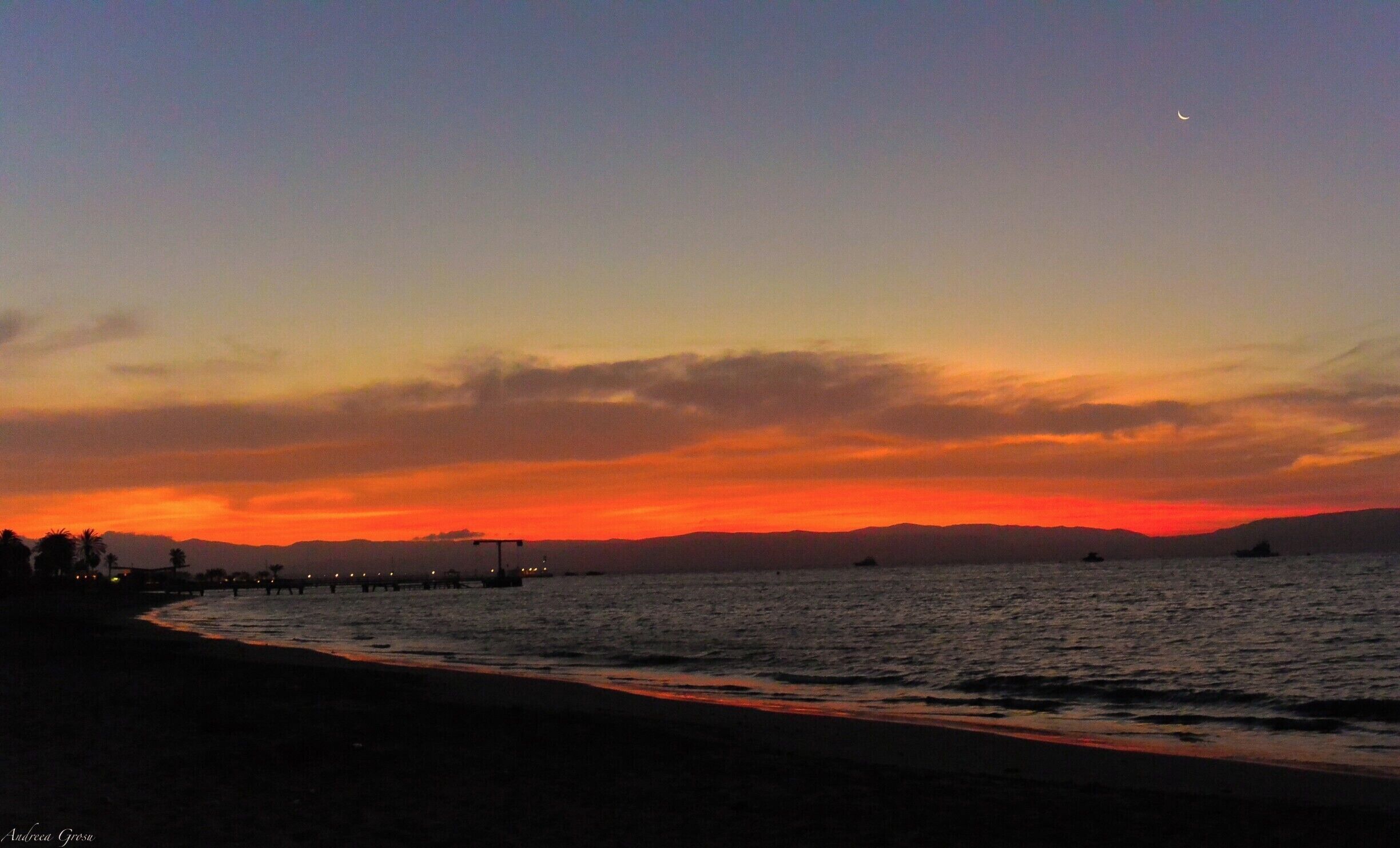 Spent amazing time in Peru with old and new friends in march-april 2014. #goldenhour on Paracas beach.