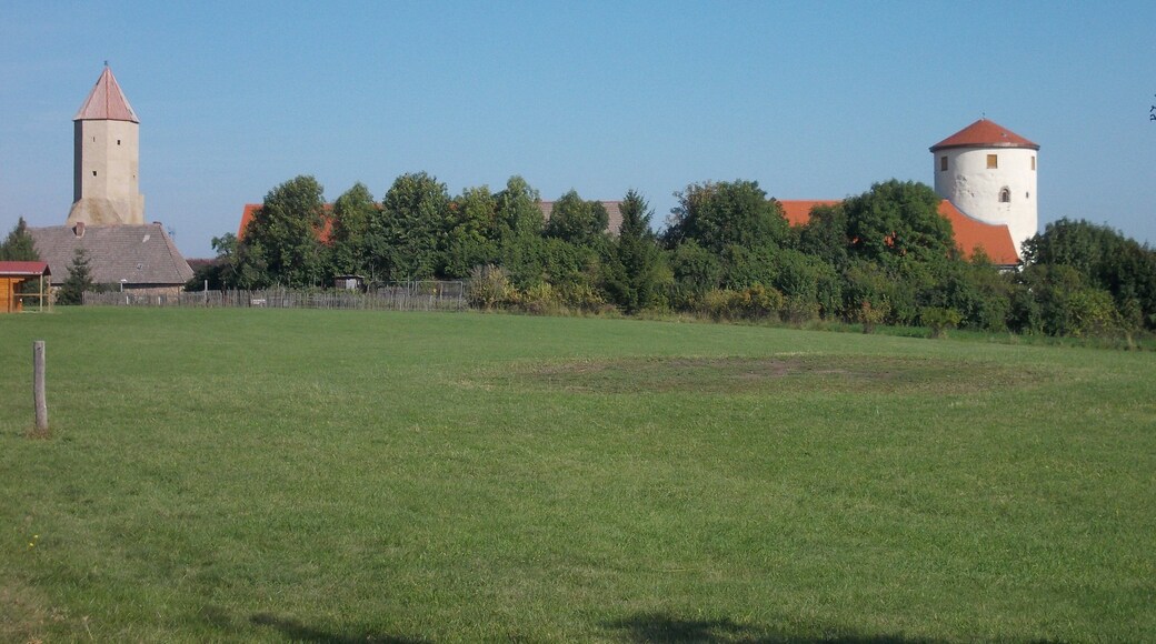 View of Freckleben castle (Aschersleben, district: Salzlandkreis, Saxony-Anhalt)