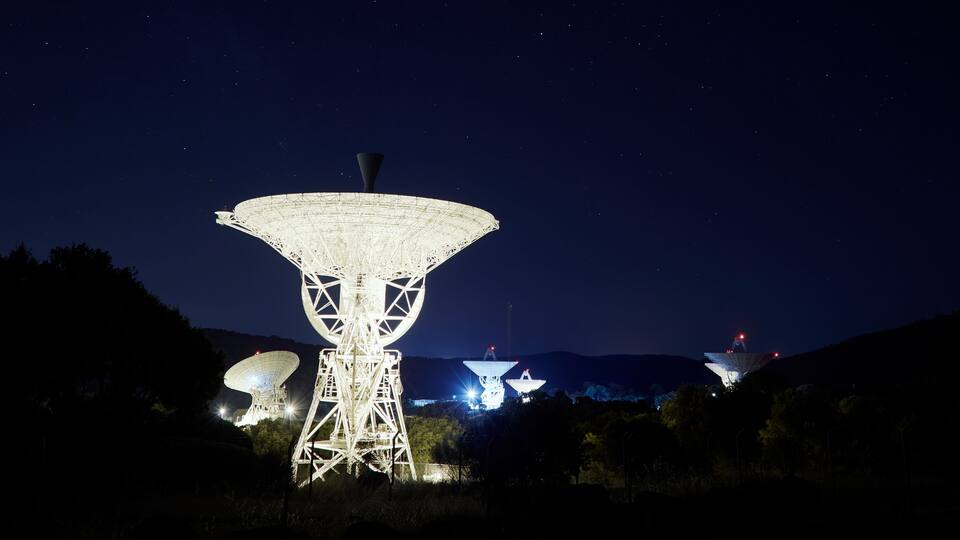 Madrid Deep Space Communications ComplexDEEP SPACE NETWORK