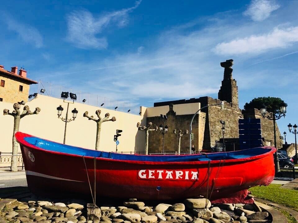 Must come here for the seafood! 