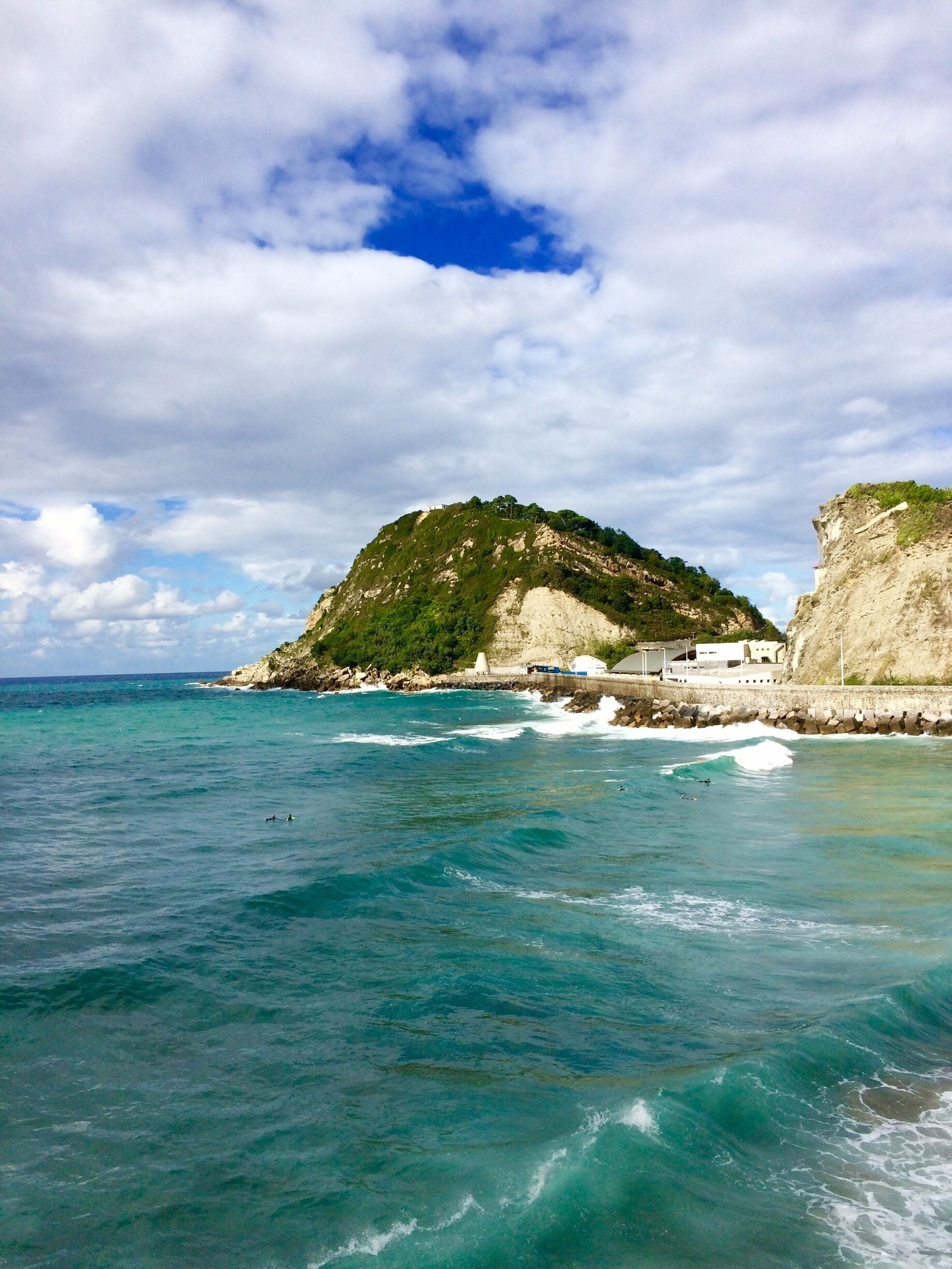 Good surfing spot just before the village 