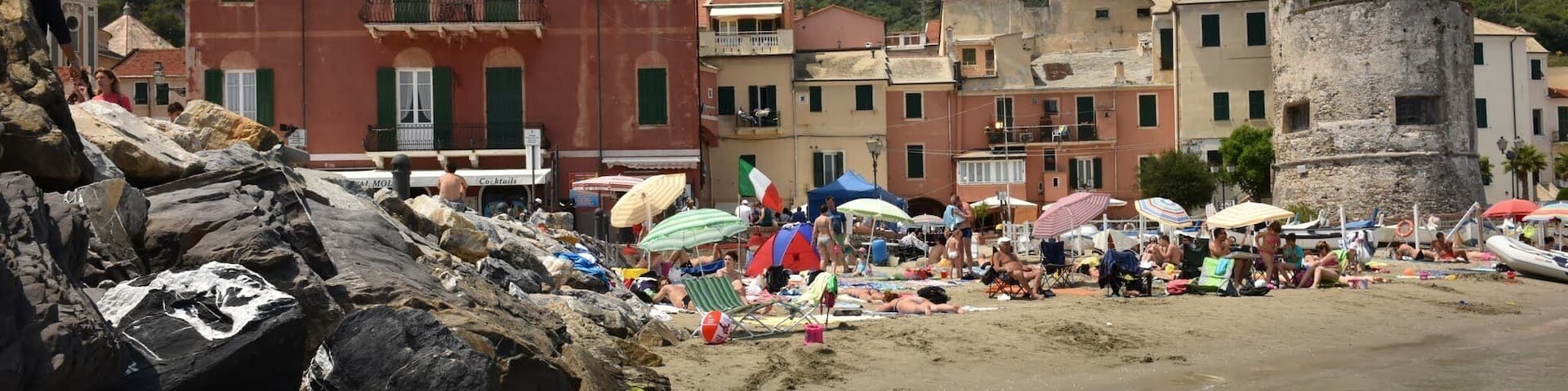 The beach resort of Laigueglia is one of the quieter, more traditional resorts along the coast of western Liguria in north-west Italy.