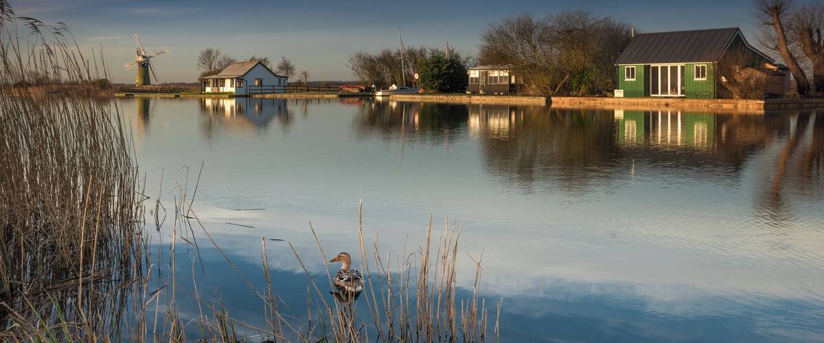 I love how the sun lights up these boathouses during the sunrise across the river Thurne. St Benet's Mill in the background.
#visiteastanglia #norfolkbroads #earthscope #norfolkbroadsnationalpark #sunrise #ontheboat #broadsnationalpark #river #boatingholiday #eastanglia #england #uk #nationalpark #windmill #windpump