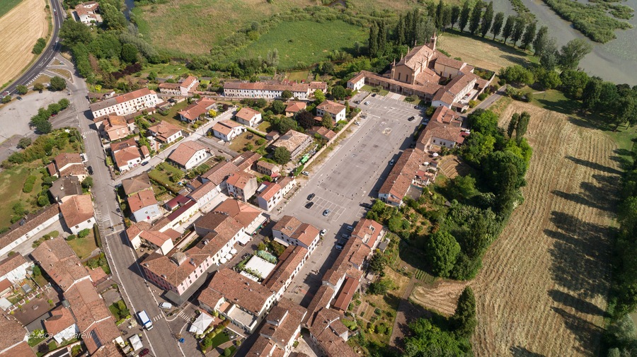 santuario delle grazie vista dall'alto curtatone mantova