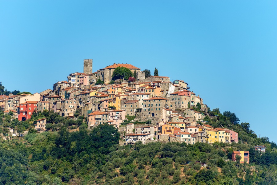 Vezzano Ligure with old houses - Small ancient village in the province of La Spezia, Liguria, Italy, Europe